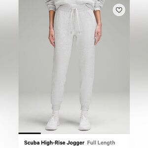 Lululemon Scuba High-Rise Jogger in Grey
